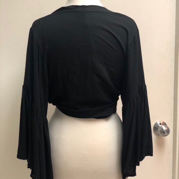 Elan tie front top - Picture 2 of 3